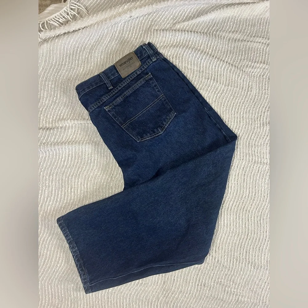 Wrangler Authentics Denim Jeans Dark Wash Straight Leg 48x30 Great Condition